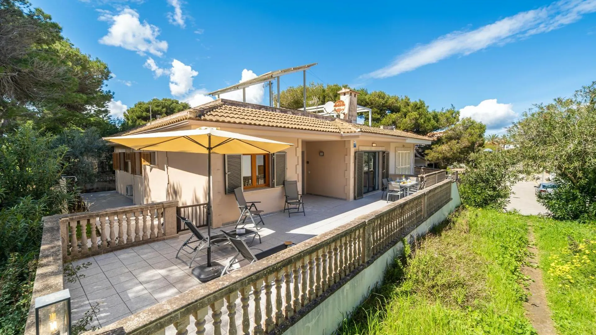 Villa Can Canta Natura Park House at Platja de Muro Beach España